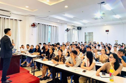Bất Động Sản Sổ Đỏ Tân Phú Tuyển Dụng – Cơ Hội Phát Triển Nghề Môi Giới Nhà Phố